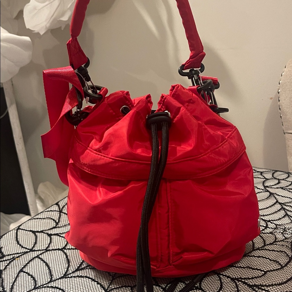 Bearpaew Red Nylon Drawstring Cosmetic Bag